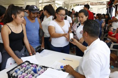 COMUNICADO 0580-DIF-Preparan entrega de lentes (2)