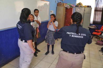 VISITAN AUTORIDADES REFUGIOS TEMPORALES (4)