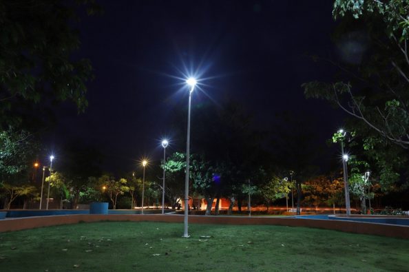 ALUMBRADO PARQUE SAN VICENTE DEL MAR (7)