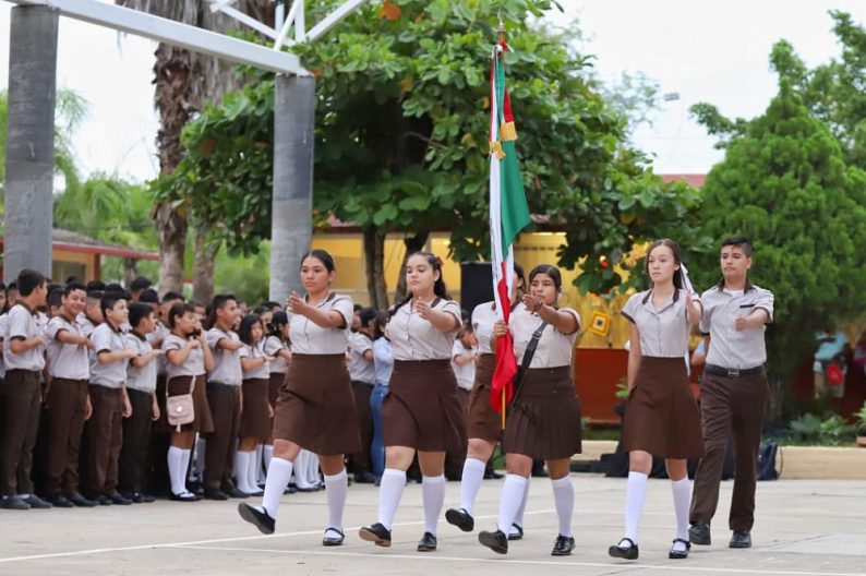 ARRANQUE CICLO ESCOLAR SECUNDARIA TECNICA 6 VALLE (3)