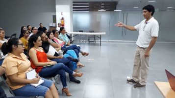 COMUNICADO 0801-Curso lenguaje de señas UMA (3)