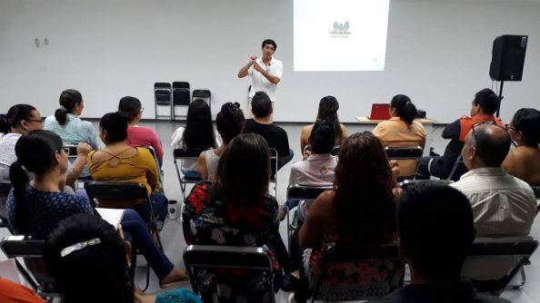 COMUNICADO 0801-Curso lenguaje de señas UMA (4)