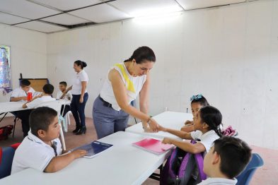 DIF CAM APOYO ANA ESPERANZA BERUMEN (7)