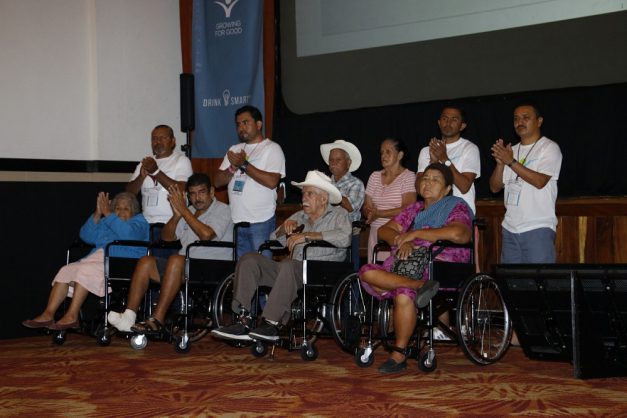 COMUNICADO 0891-DIF-Donación sillas de ruedas (5)