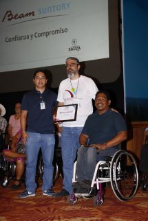 COMUNICADO 0891-DIF-Donación sillas de ruedas (7)