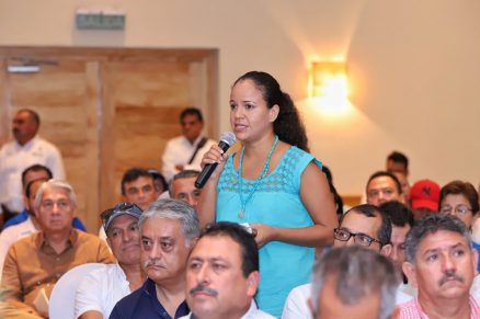 PRESENTACION IPLANAY EN BAHIA (4)