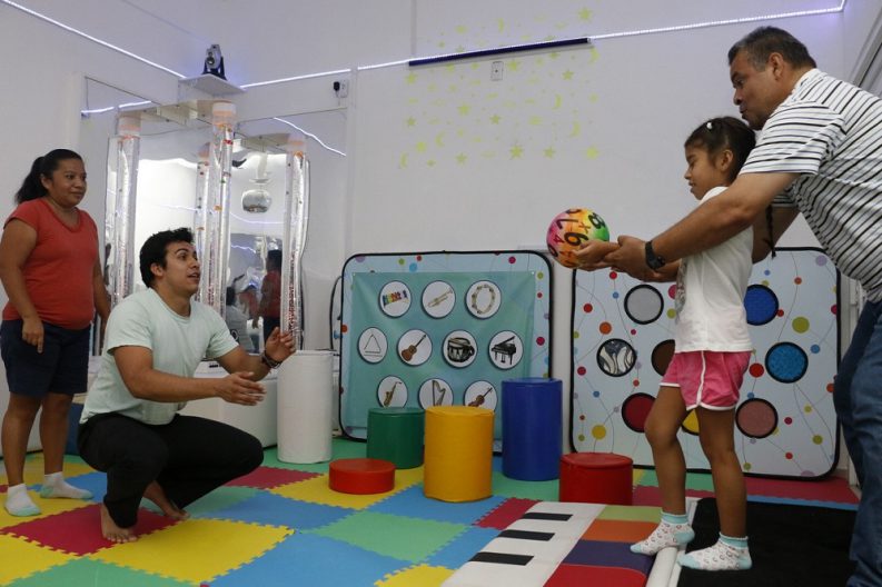 COMUNICADO 1001-DIF- Cámara Multisensorial-URR (1)