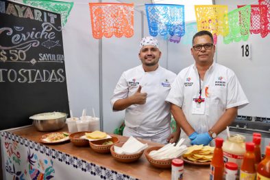 TIANGUIS PUEBLOS MAGICOS EXITOSO SAYULITA (1)