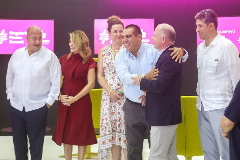 COMUNICADO 1054-Inauguración Singularity-U (6)