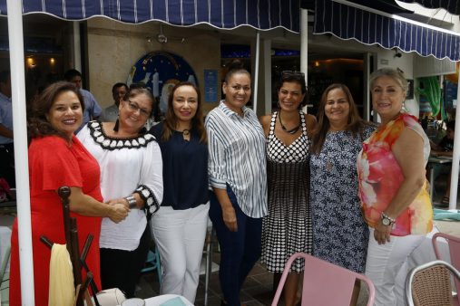 COMUNICADO 1071-DIF-Desayuno Becas Vallarta (2)