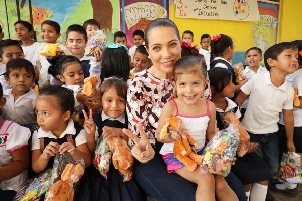 DIF NAVIDAD ESPERANZA (3)