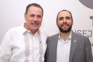 FIRMA IPLANAY (10)