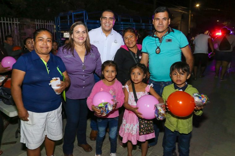 COMUNICADO 1198-DIF-Caravana de Reyes-Las Palmas e Ixtapa (13)