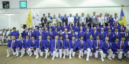 img_8192_49512084758_o