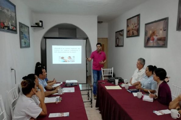 COMUNICADO 1328-DIF-Pláticas UAVIFAM (1)VJ