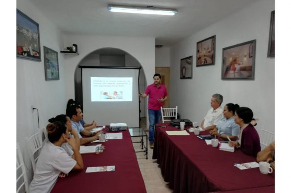 COMUNICADO 1328-DIF-Pláticas UAVIFAM (3)