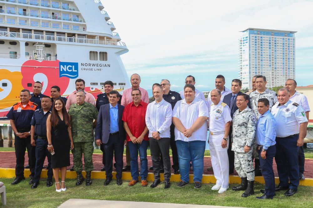 COMUNICADO 1330-Reunión subsecretario de Seguridad (7)