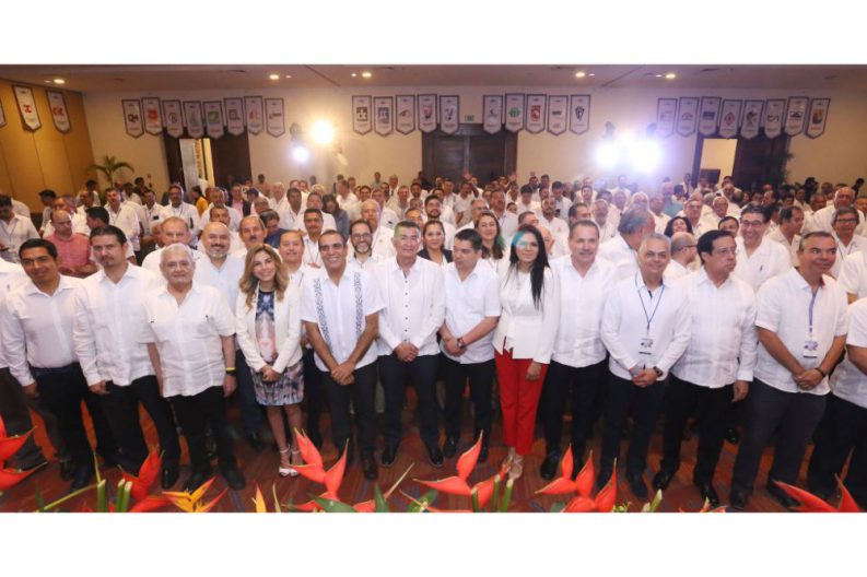 COMUNICADO 1332-Inauguración reunión nacional colegios de ingenieros (9)