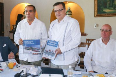 COMUNICADO 1354 - Reunión Comisión de Turismo Cámara de Diputados (11)