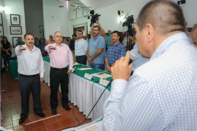 img_3832_49645842992_o