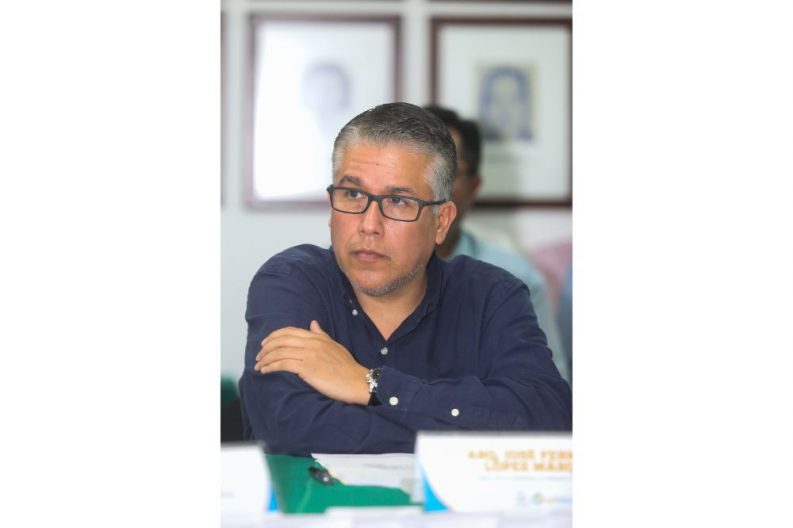 img_3892_49645030453_o