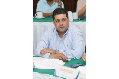 img_3911_49645843527_o