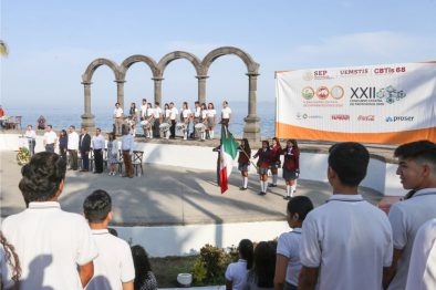 img_4220_49649095783_o