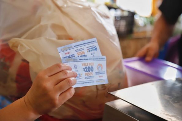 AMPLIAN PROGRAMA VALES 1 MIL APOYOS MAS (4)