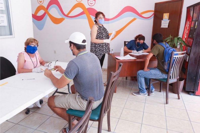 COMUNICADO 1424-Testimonios arranque segunda entrega programa Es por Vallarta (6)