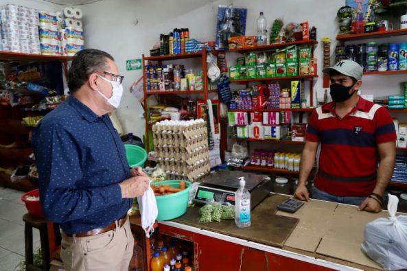JAIME VISITA COMERCIOS (2)