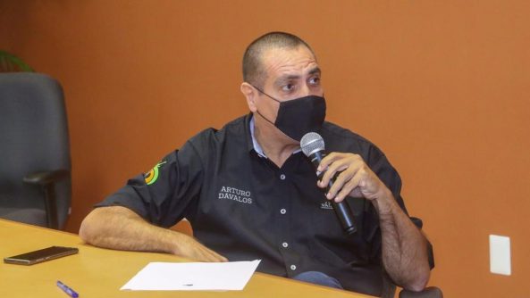 COMUNICADO 7796