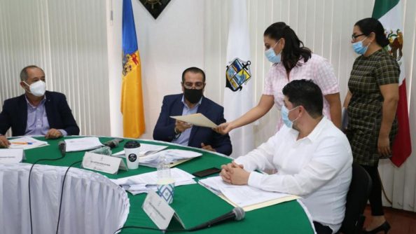 COMUNICADO 10614