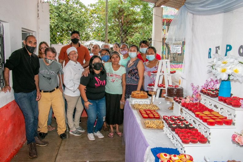 COMUNICADO 2176-DIF-Cursos repostería-El Zancudo (6)