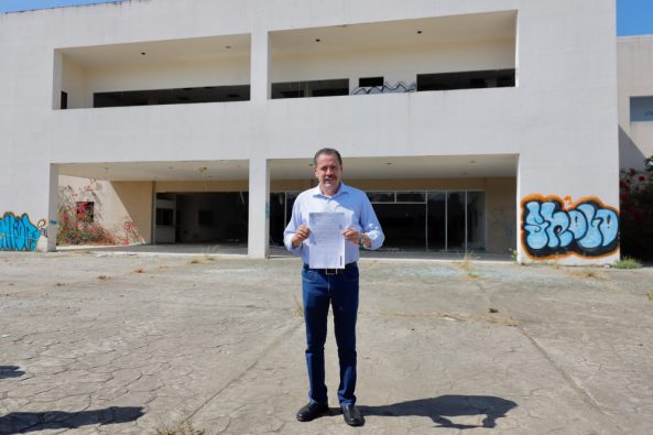 FIN LA DE CARTON (5)