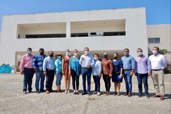 FIN LA DE CARTON (8)