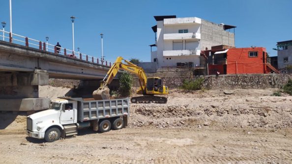 COMUNICADO004