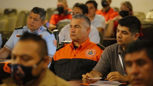 COMUNICADO013